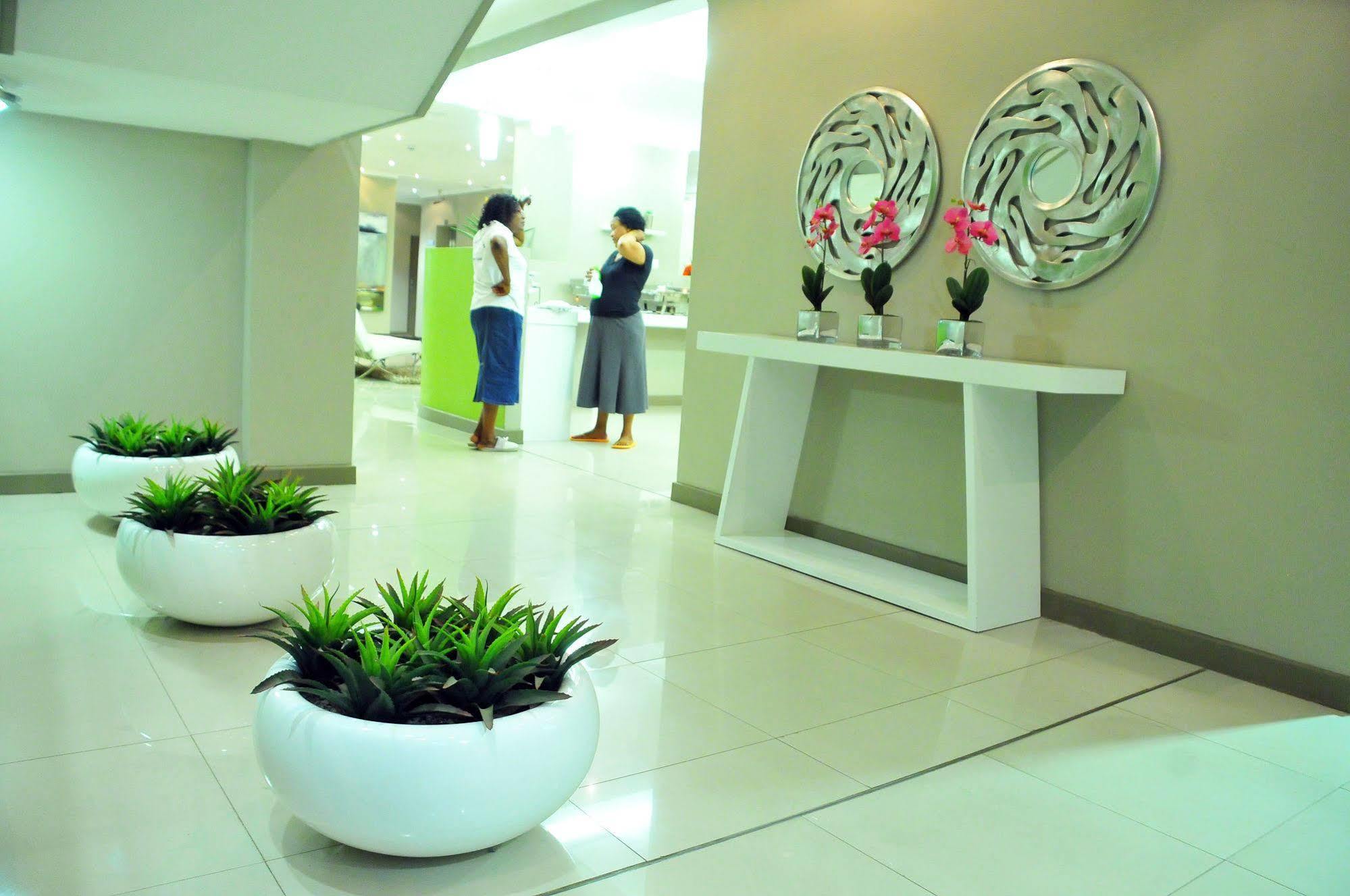 Travelodge Gaborone Esterno foto