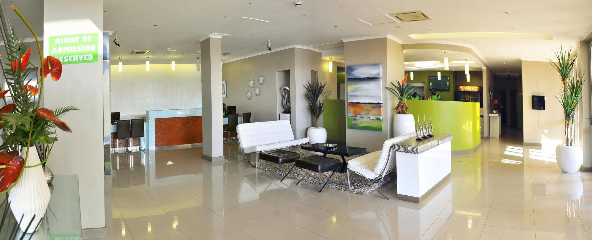 Travelodge Gaborone Esterno foto